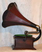 a second thumbnail of Columbia Graphophone type BZ