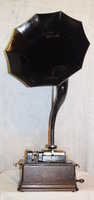 a fifth thumbnail of Edison Model F Standard with Cygnet Horn