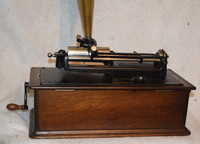 a seventh thumbnail of Edison Model A Home Phonograph Red Banner