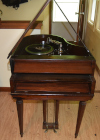 an image of Fern-O-Grand piano phonograph