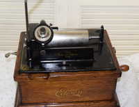 a third thumbnail of Edison Fireside phonograph