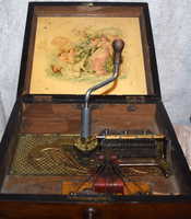 a sixth thumbnail of Nine and 1/4 inch Kalliope music box with bells
