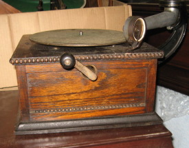 Columbia Graphophone Type BN first style