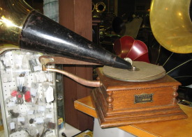 Victor M by Eldridge Johnson